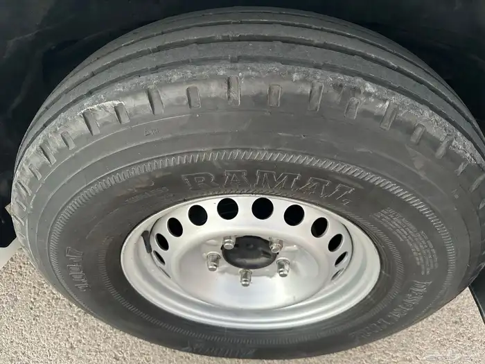 لاندكروزر هدد GX 2014 بريمي فتحه قير تماتيك شرط 29