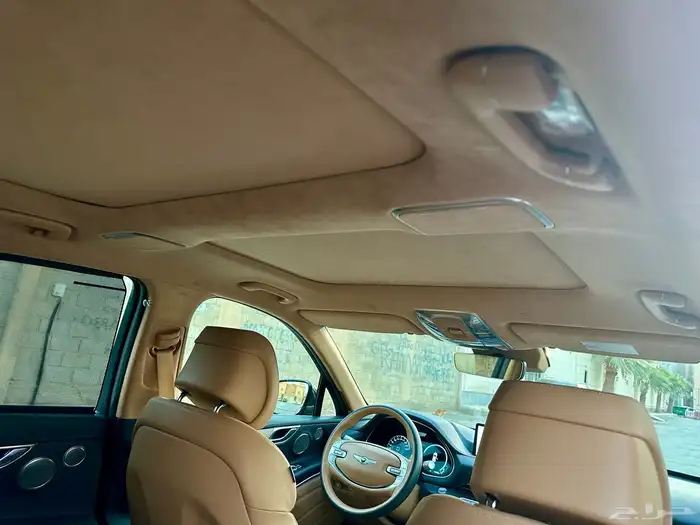 للبيع جينيسس GV80 شبه اصفار مخزن بحالة الوكالة 64