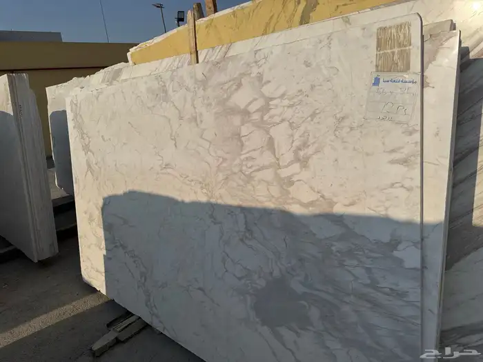 متوفر لده قلعة سبآ جميع انواع الرخام 9