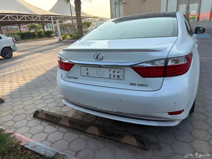 لكزس 2013 ES اول مالك اللوحة خارج البيعه 3