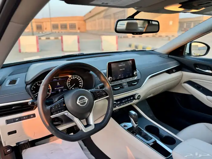 نيسان التيما 2021 SV خليجي بحالة الوكالة 17