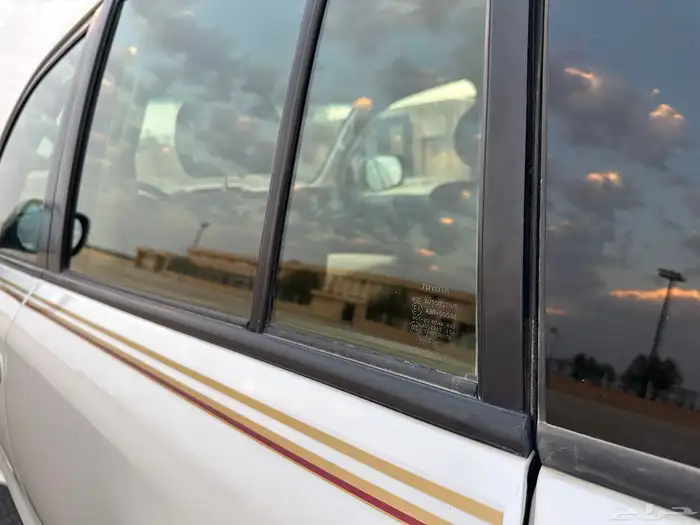 جيب لاندكروزر جي بلد كامل 2012 35