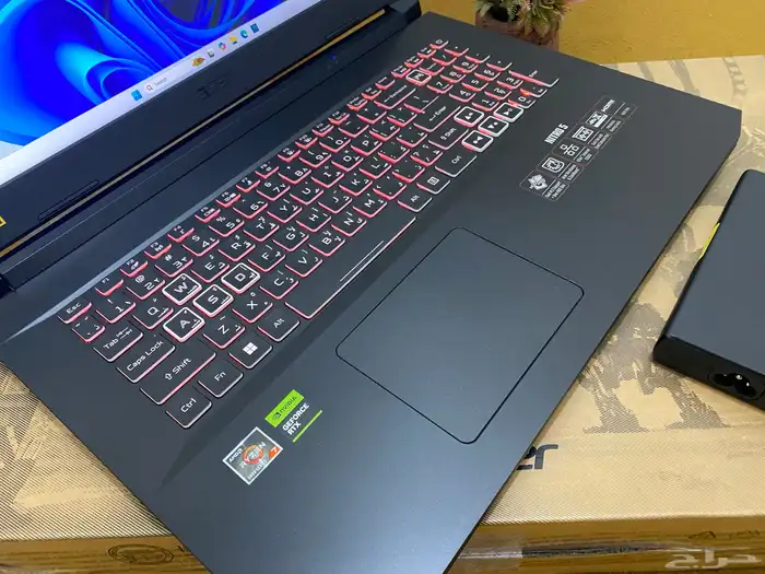 لابتوب ايسر نايترو5 مقاس 17.3 انش رايزان 7 رام 32 10