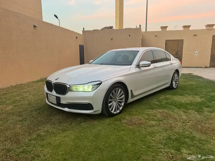 بي ام دبليو 2018 الفئة السابعة 0