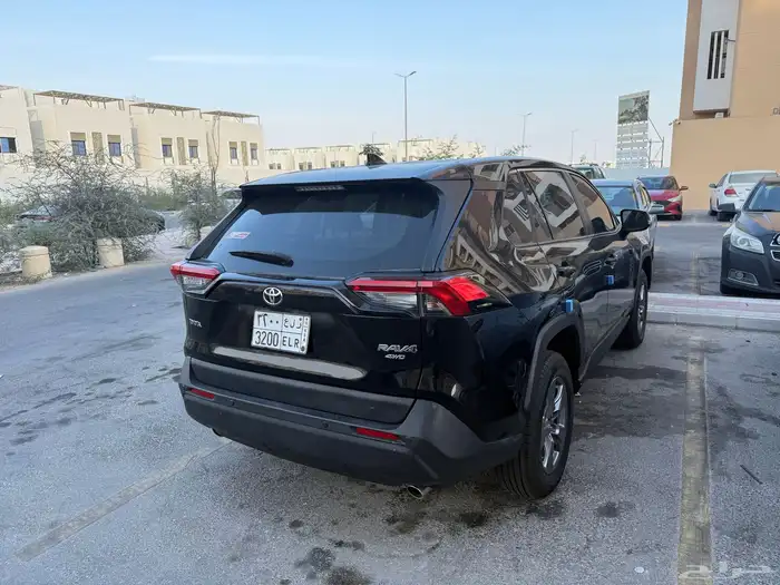 راف فور RAV4 2024 4WD دبل 3
