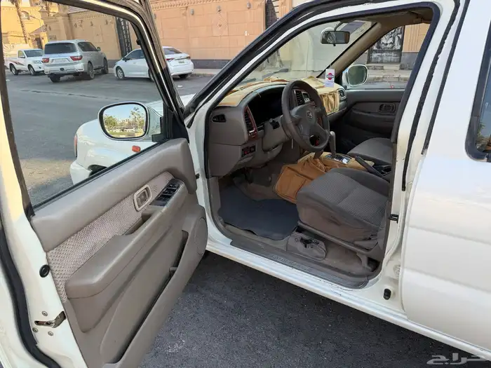 باثفندر ابيض 2005 للبيع 8