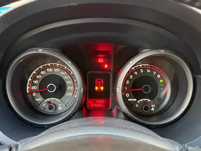 ميستوبيشي باجيرو موديل 2020 نص فل 19