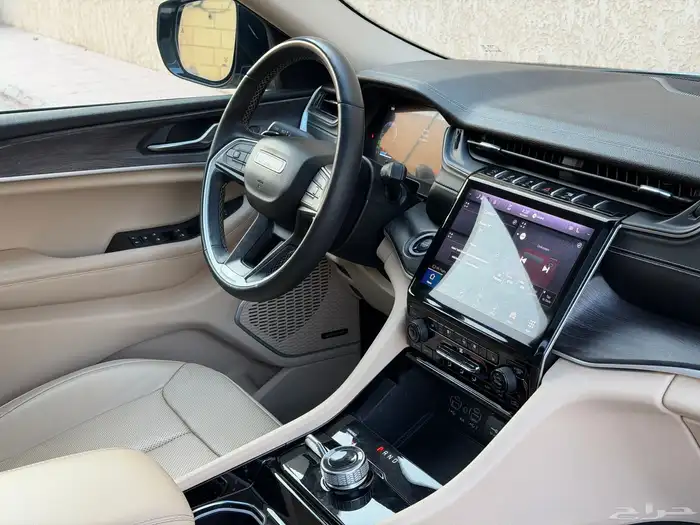 جيب شيروكي موديل 2022 ليمتد 53