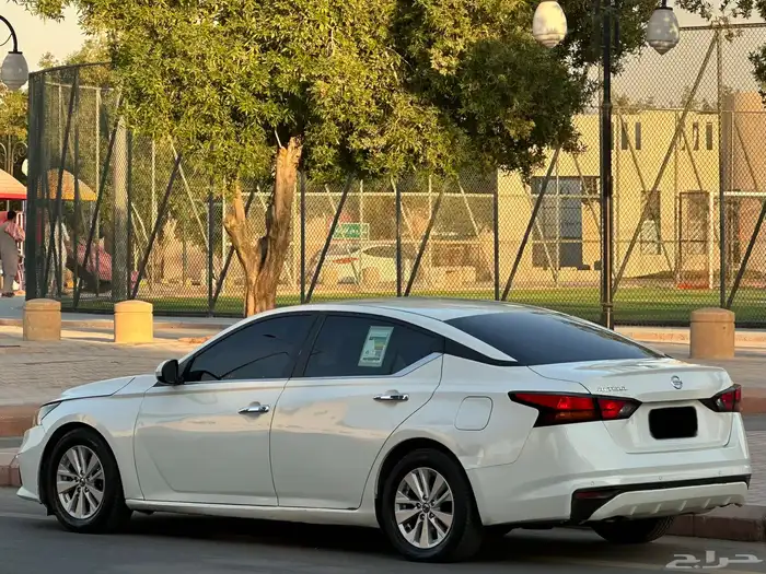 نيسان التيما 2022 استاندر 9