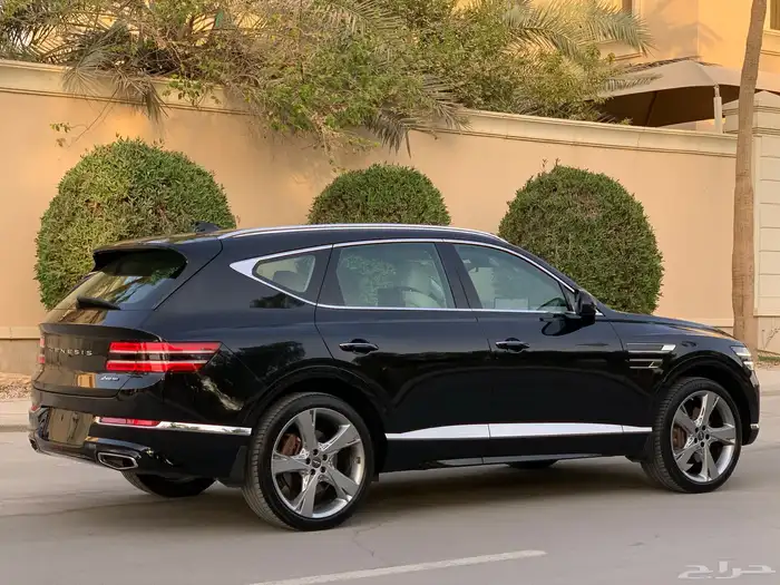 جنسس GV80 موديل 2023 بحالة الوكاله ممشى 34 الف 8