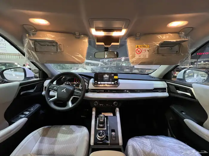 ميتسوبيشي أوتلاندر استاندر 2025 أقل هامش ربح بنوك 2