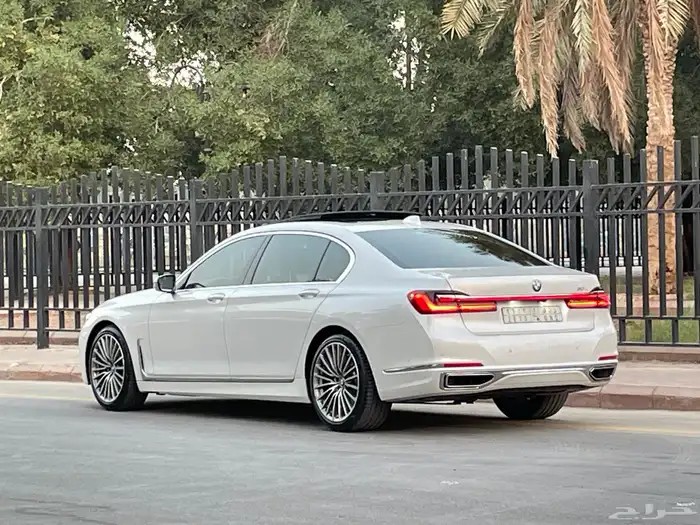 بي ام دبليو Li 730 2021 فل كامل نظيف جدا بحال الوكاله 11