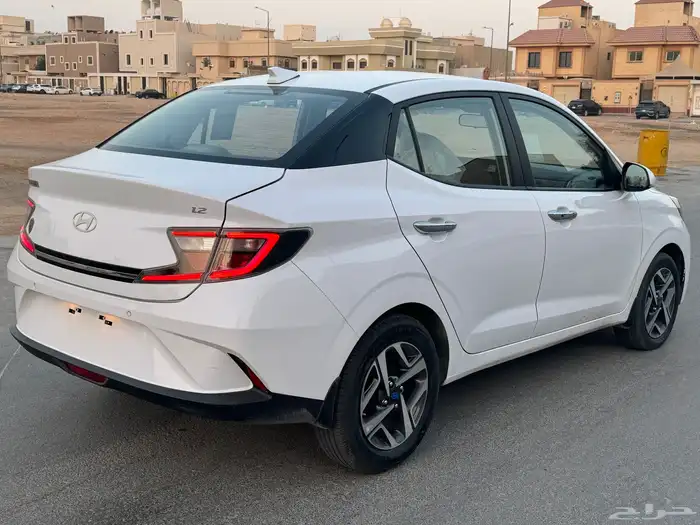 i10 2024 فل كامل ( ممشى قليل   بدي وكالة ) 4