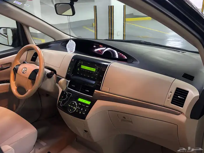 للبيع تويوتا بريفيا 2013 نظيف ممشى 130 23