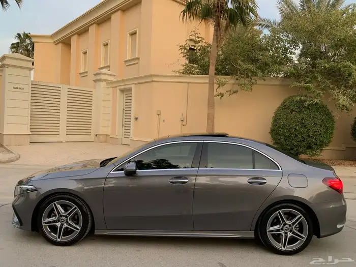 مرسيدس A200 موديل 2025 بحالة الوكاله ممشى 10 الاف 16