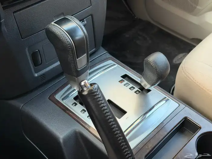 ميستوبيشي باجيرو موديل 2020 نص فل 17