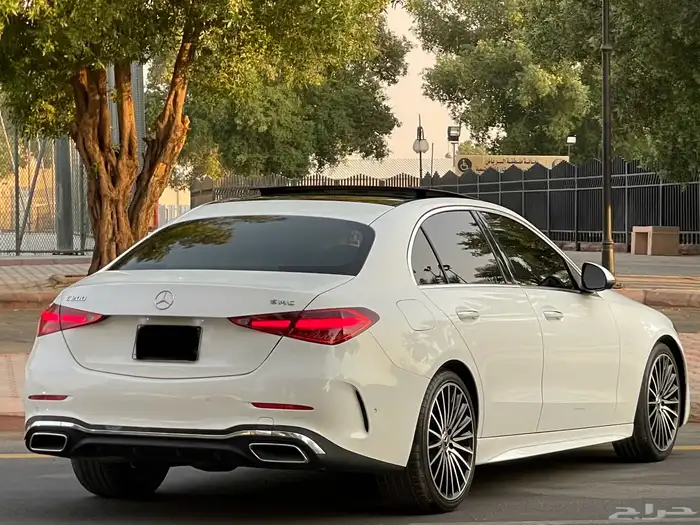 مرسيدس-C200-2023-AMG 20