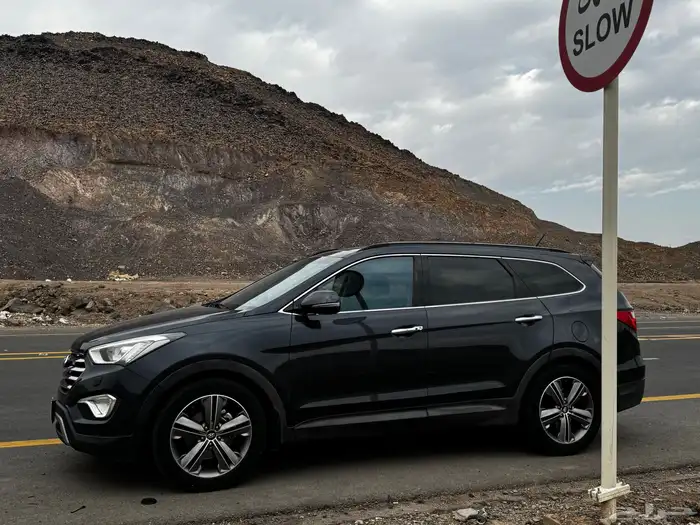 جراند سنتافيه نظيفة و مو مستخدمة مرة. على السوم 1