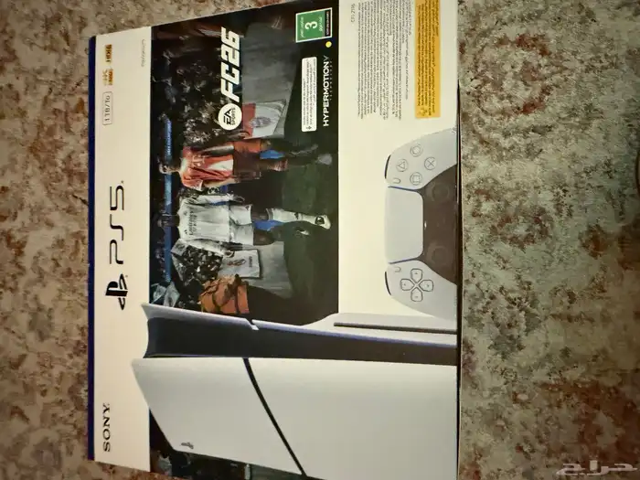 سوني 5 سلم جديد مع ما انفتح جاني هديه و عندي غيره ب1900 0