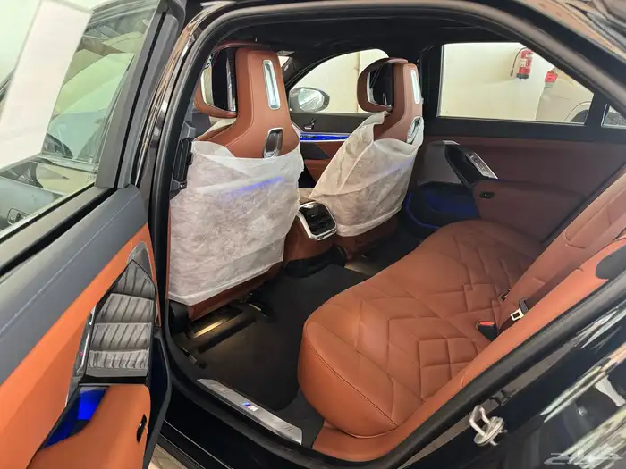 BMW الفئه السابعه Mkt 735 2026 9