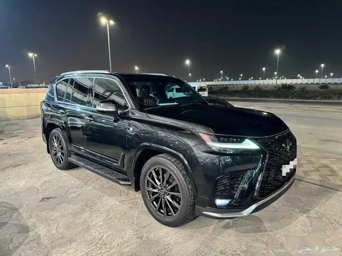 للبيع جيب لكزس F-sport موديل 2023 0