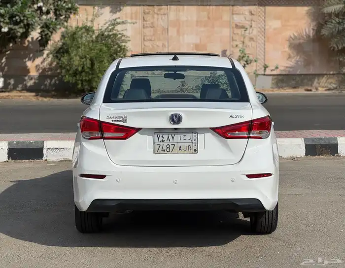 شانجان السفن موديل 2023 البيع 24000 الف فل كامل 0