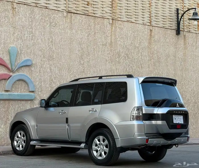 ميستوبيشي باجيرو موديل 2020 نص فل 8