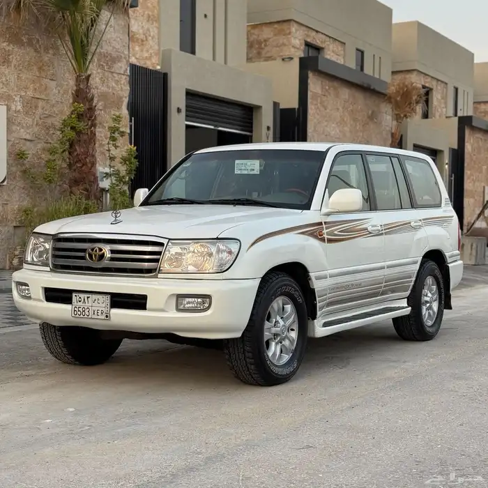 لاندكروزر GXR قير عادي اساس سبير علاق ليمتد 11