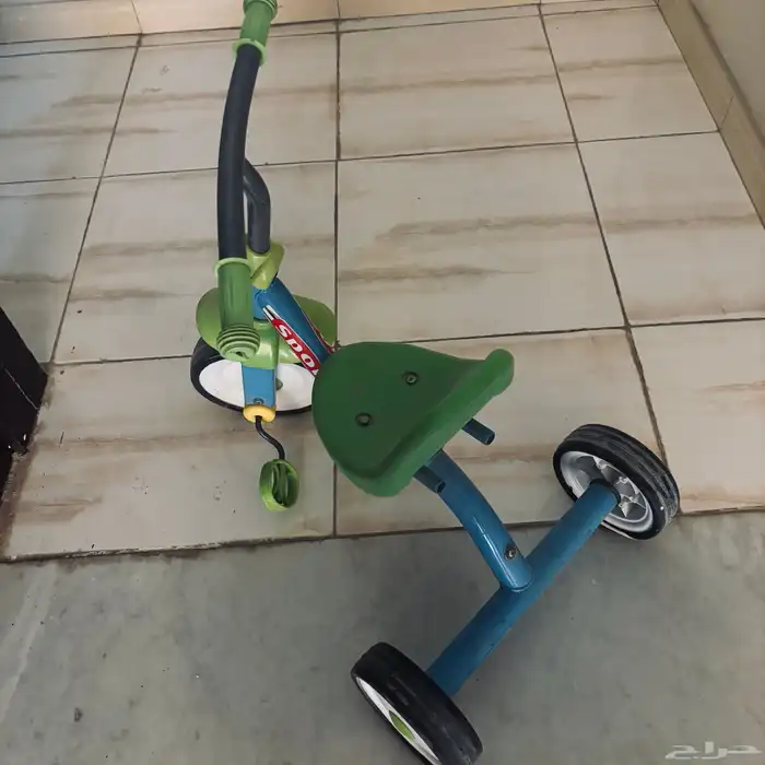 كرسي سيارة اغراض أطفال 1