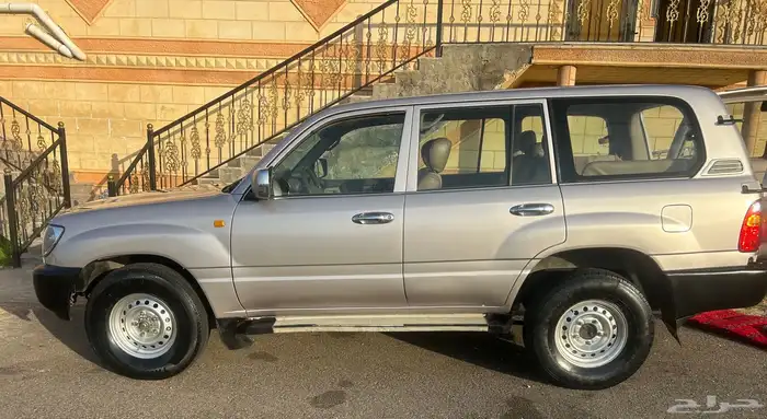 لاندكروزر 99 خليجي 10