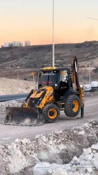 تأجير معدات ثقيلة 1