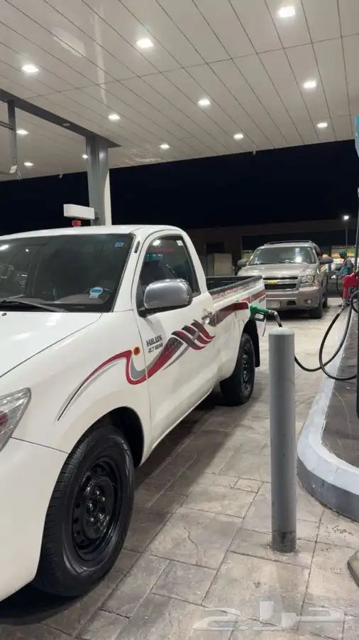 هايلكس مديل 2013 للبيع 1