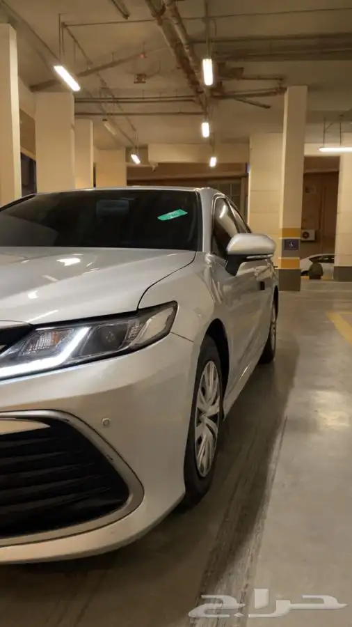 كامري 2023 اللون فضي 11