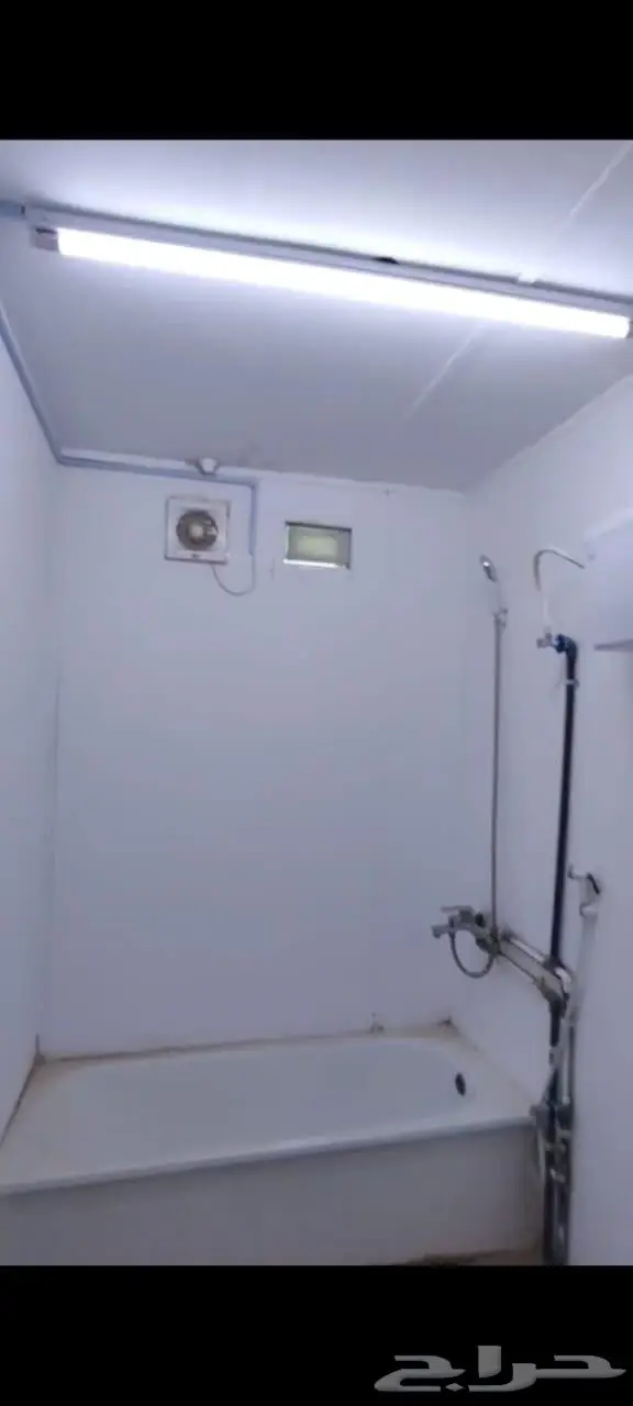 بركس للبيع الطول 12 العرض اربع متر وعشرين سانتي 6