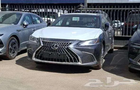 لكزس ES300 AH هايبرد موديل 2025 عرض مميز اليوم كاش واقساط 3