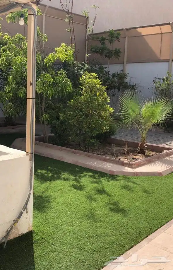 استراحة البيع بموقع مميز 3