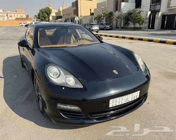 بورش باناميرا 2011 (مع لوحة مميزة) 0