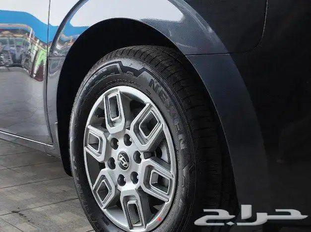 هولندي استاريا 2025 ديزل 9 راكب 10