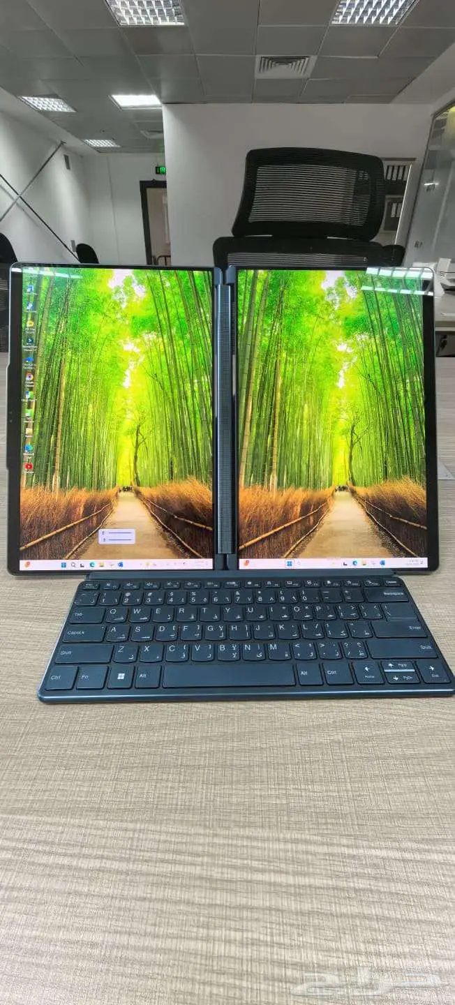 Lenovo Yoga Book 9i i7 (Dual Touchscreen) 5