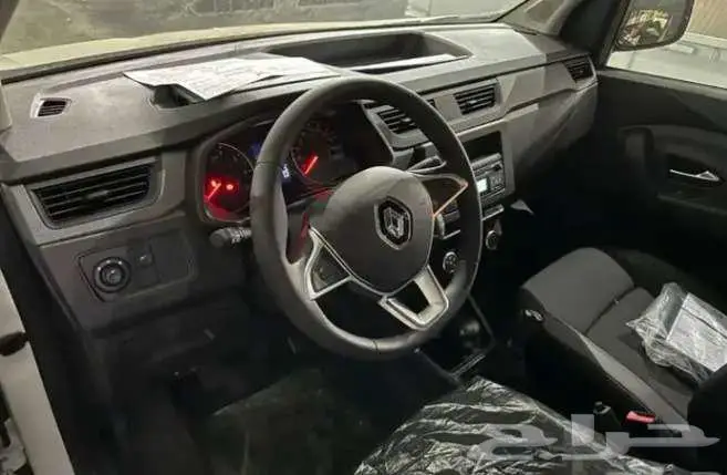 رينو اكسبريس فان بضاعه ديزل موديل 2024 6