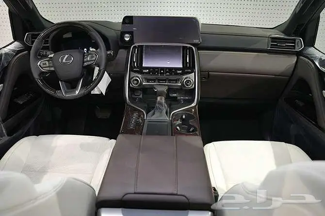 لكزس LX بفئات متعددة موديل 2025 5