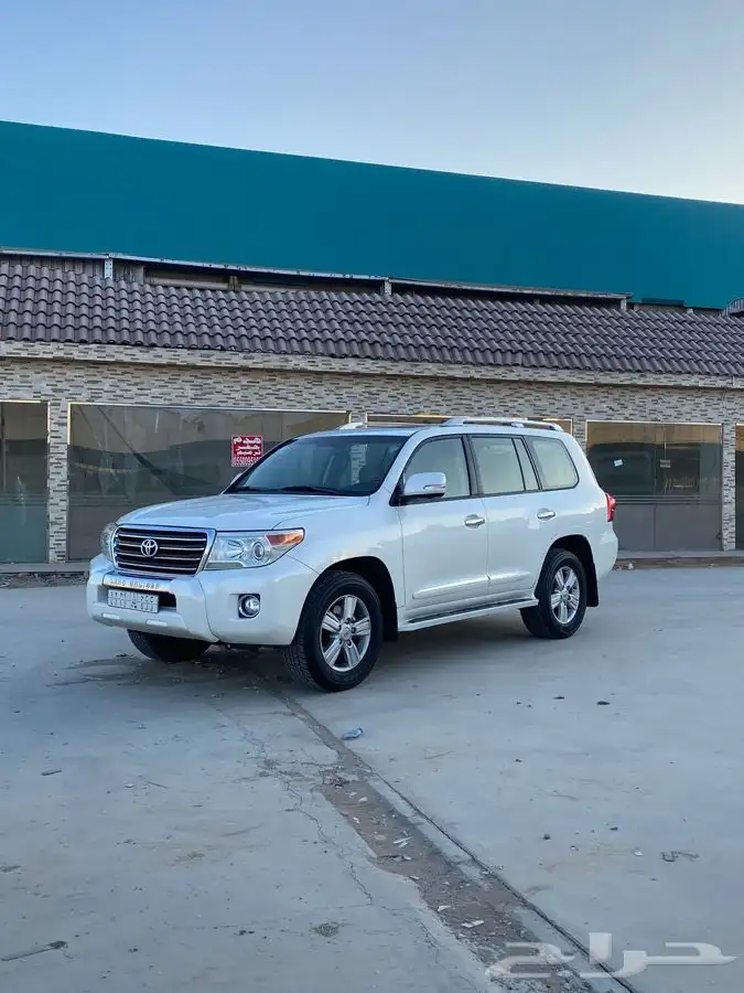 للبيع جيكسار سعودي 2014 فا كامل 1