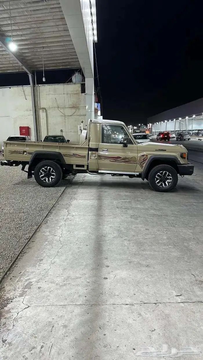 تويوتا شاص رفرف فل كامل ديزل 2025 1