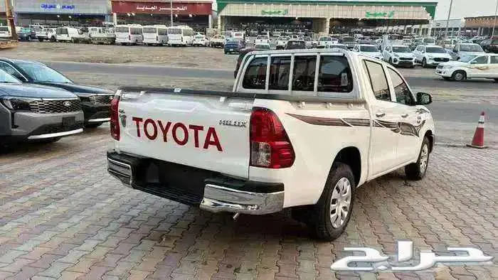 هايلوكس غمارتين 2025 ديزل قير عادي 5