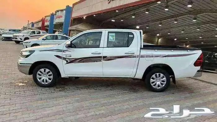 هايلوكس غمارتين 2025 ديزل قير عادي 3