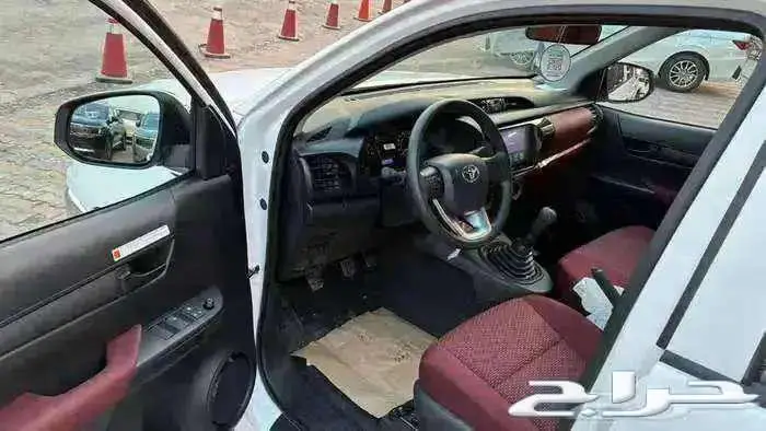 هايلوكس غمارتين 2025 ديزل قير عادي 10