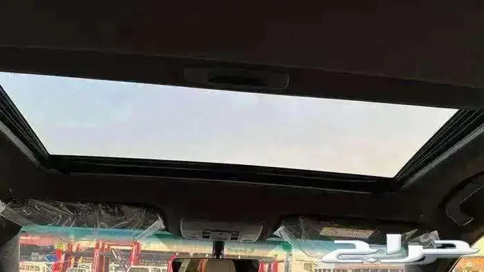 تويوتا كامري LE 2025 بنزين 13