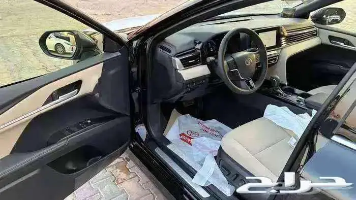 تويوتا كامري LE 2025 بنزين 9