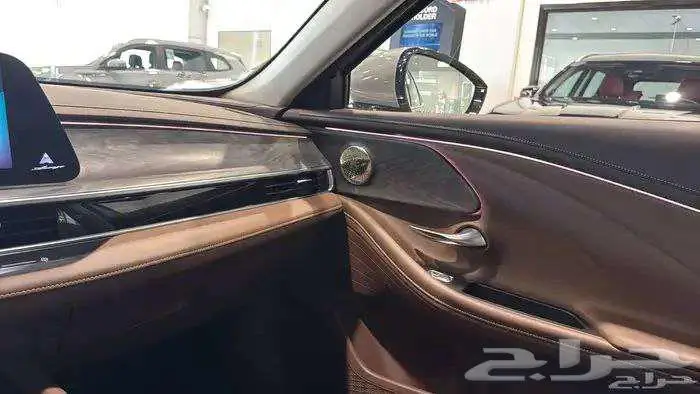 شيري اريزو 8 لاكجري 2.0 موديل 2026 8