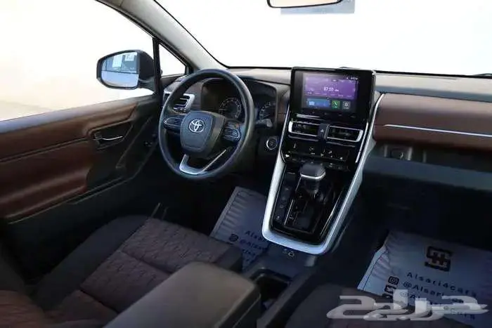 اينوفا بنزين موديل 2025 الون متوفر جديد 10